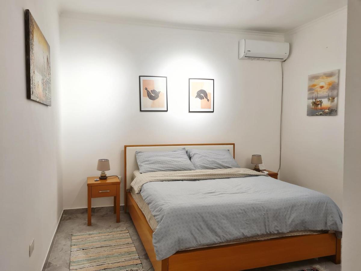 Apartment Your Far Away From Home! Tirana